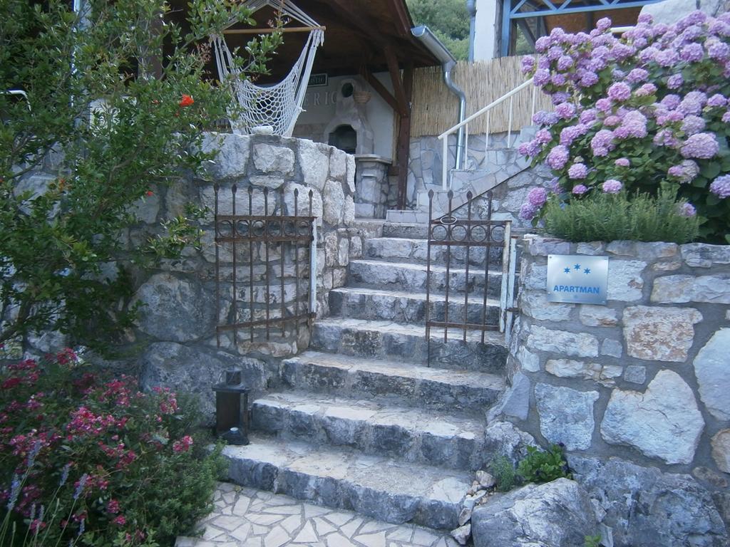 Studios Peric Свети-Стефан Экстерьер фото